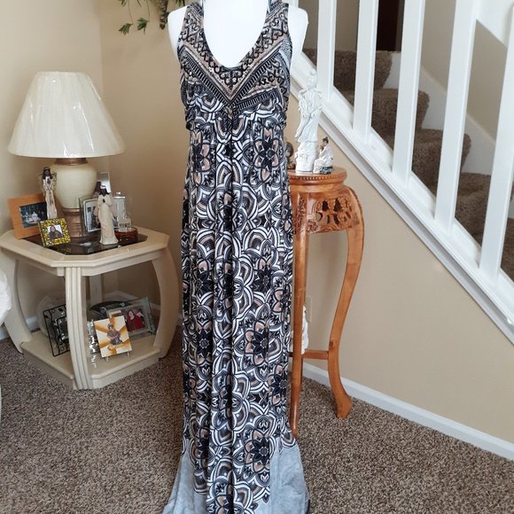 live and let live Dresses & Skirts - Cute Maxi Dress by Live and Let Live EUC L Brown